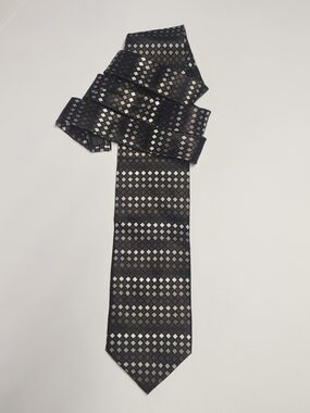 Covington Black Tie with Silver Geometric Squares